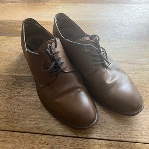 Banana Republic Mens Dress Shoes SZ 9M Brown Leather Lace Up